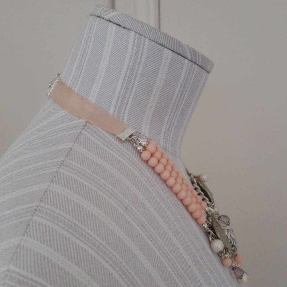 Shell Statement Necklace - image 5